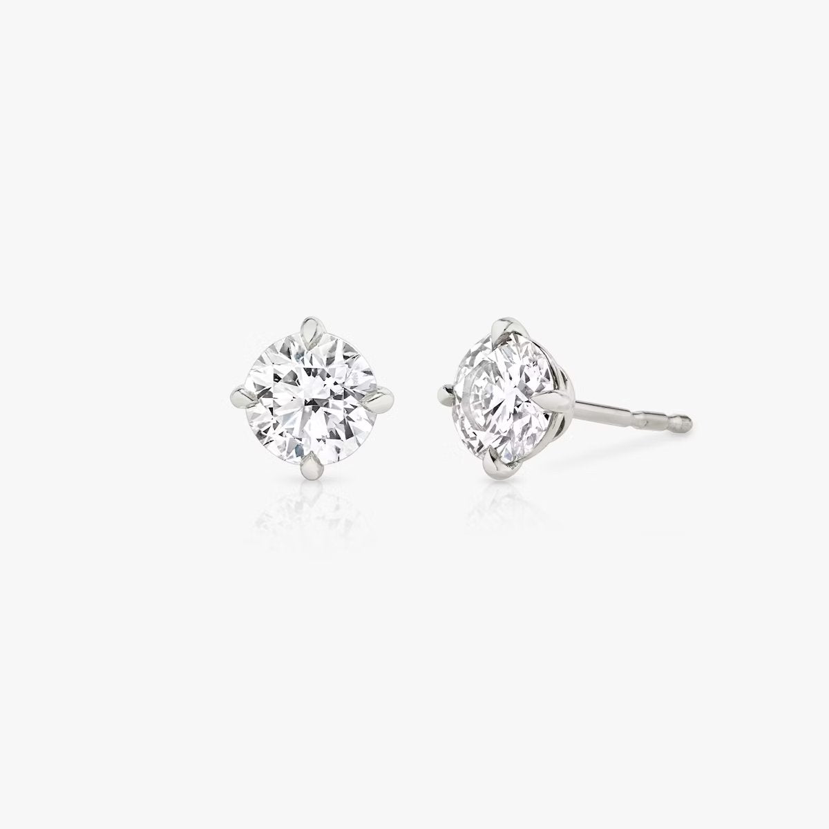 Solitaire Round Diamond Earring in Four Prong Setting