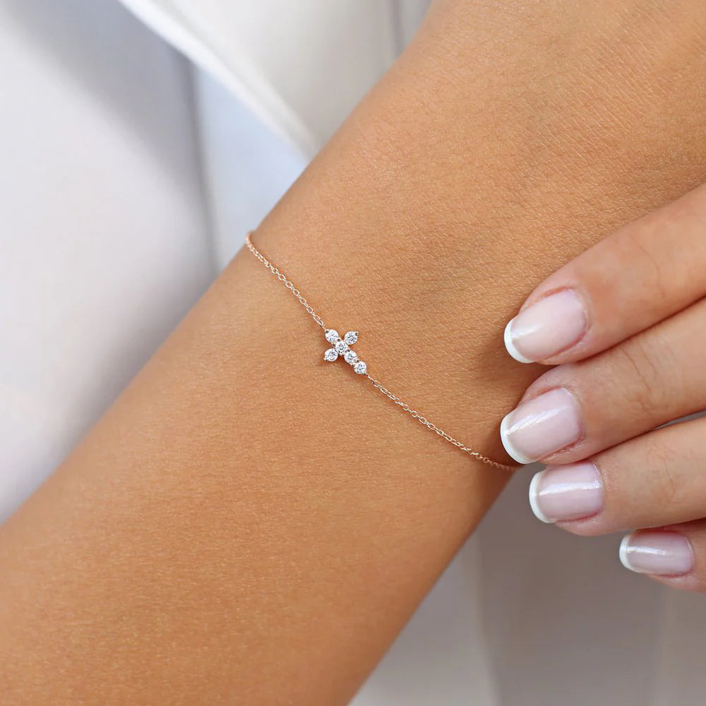 Diamond Cross Bracelet 0.25CTW